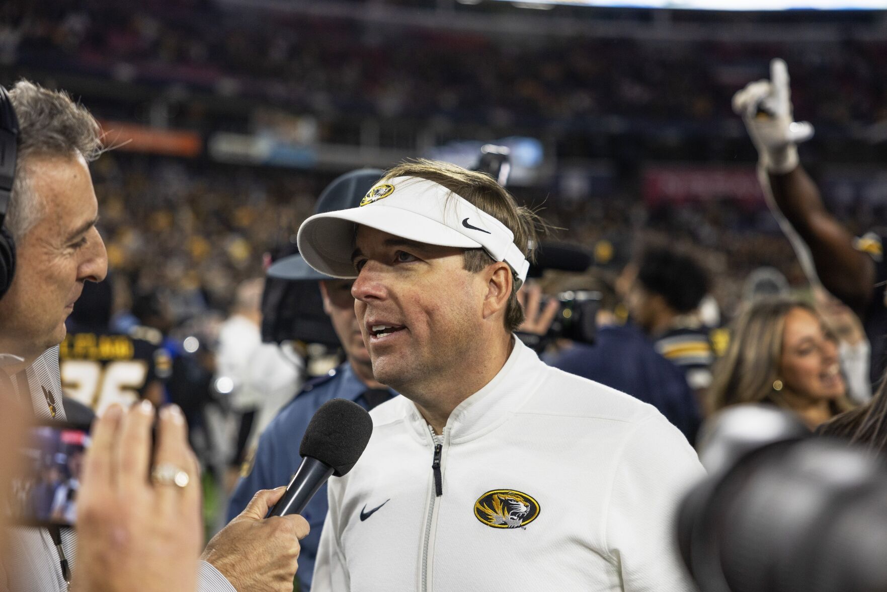Mizzou defeats Iowa 27-24 to win the TransPerfect Music City bowl